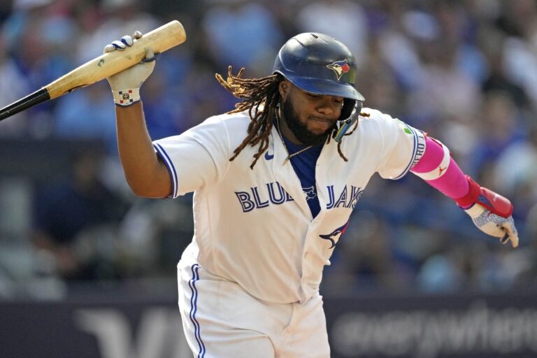 MLB News: Blue Jays’ Vladimir Guerrero Jr. (knee) scratched from lineup