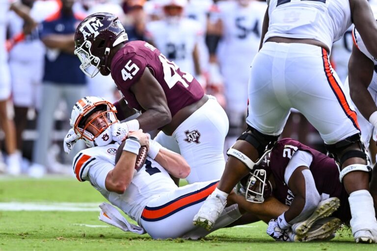 NCAAF News: Max Johnson, defense lead Texas A&M past Auburn