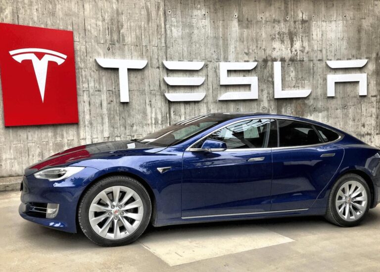 Deutsche Bank Lowers Tesla Q3 Delivery Estimates