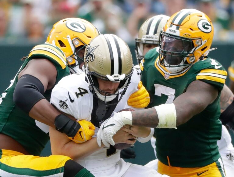 NFL News: Saints QB Derek Carr active vs. Buccaneers