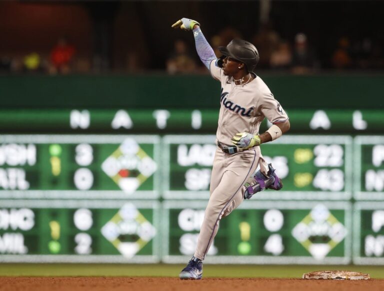 MLB News: Marlins clinch wild-card berth by beating Pirates