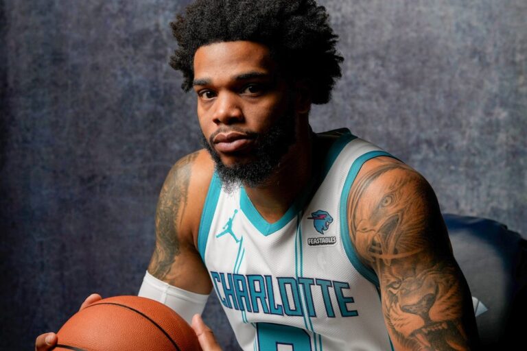 Hornets’ Miles Bridges turns himself into authorities