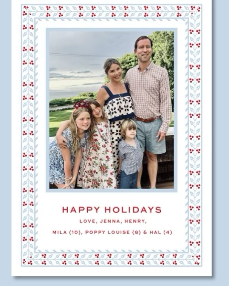 Celebrity Jenna Bush Hager shares Christmas kiss under the mistletoe with husband Henry, web fans gush