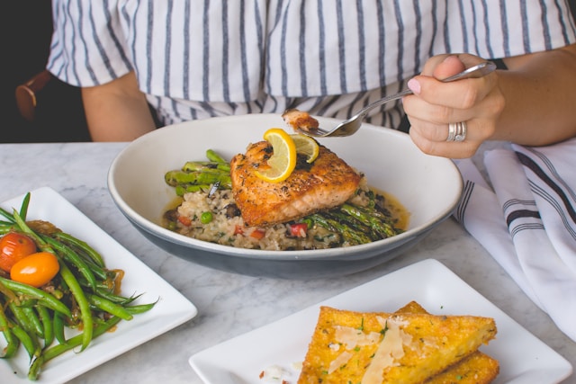Creamy Sun-Dried Tomato Salmon & Orzo Recipe by CWEB