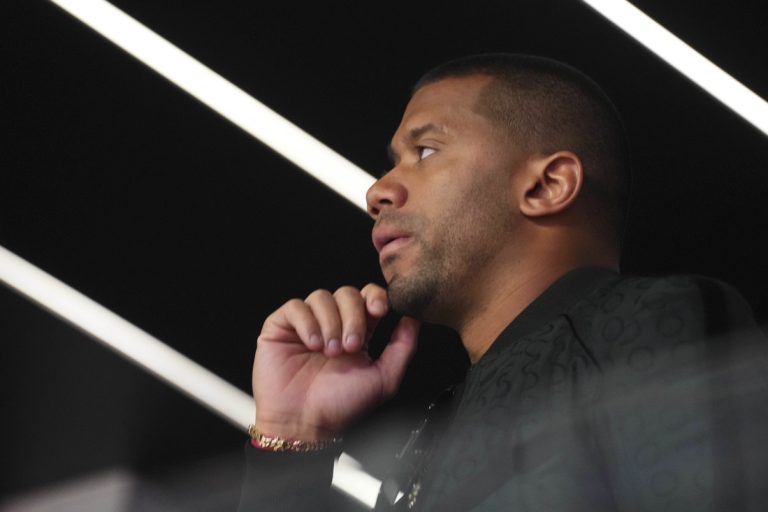 NFL News: Steelers QB Russell Wilson (calf) held out of practice again