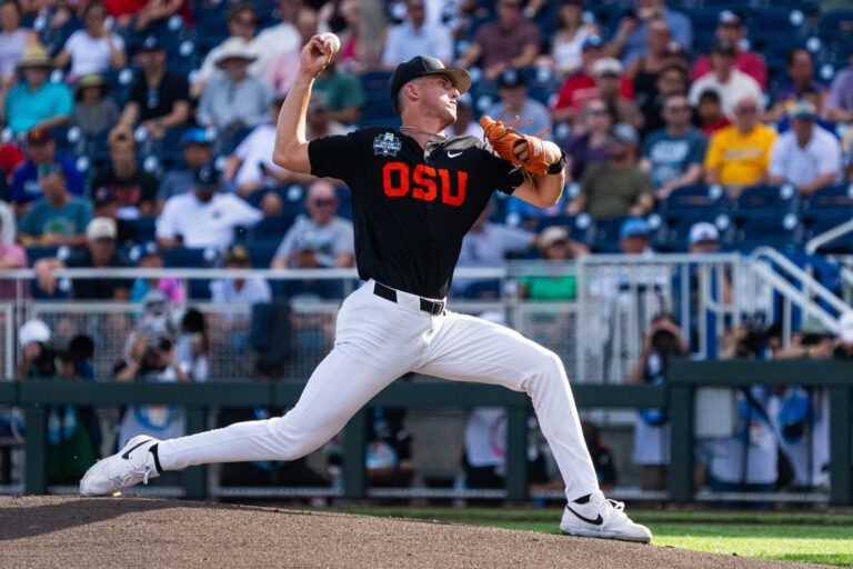 NCAABBL News: MWCS: Oregon State recovers from blown lead, edges Louisville