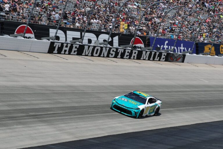 NAS News: Road courses in rearview, drivers tackle Dover’s ‘Monster Mile’