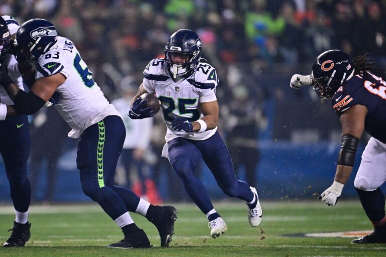 NFL News: Report: Seahawks RB Kenny McIntosh’s leg injury thought to be torn ACL
