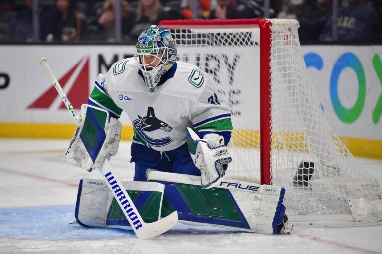 NHL News: Penguins acquire goaltender Arturs Silovs in trade with Canucks