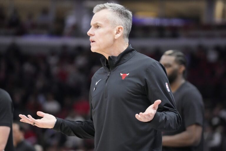 Report: Bulls, Billy Donovan reach multi-year extension
