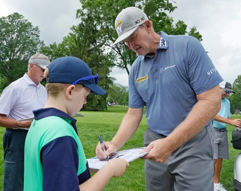 PGA News: Ernie Els withdraws from The Open; Si Woo Kim in