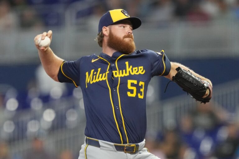 MLB News: Mariners up next for RHP Brandon Woodruff, streaking Brewers