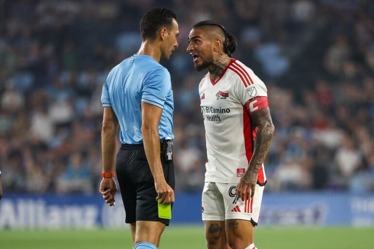 MLS News: Tani Oluwaseyi helps Minnesota extend unbeaten streak