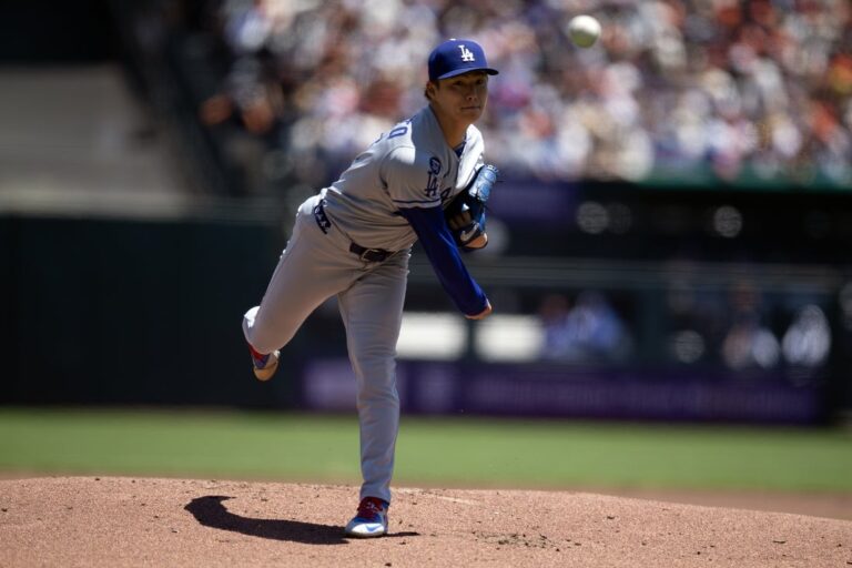 MLB News: Dodgers’ two-out rally puts away rival Giants in extras