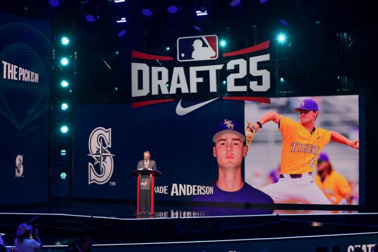 MLB News: Eli Willits, 17, tabbed first by Nats; two college pitchers follow in MLB draft