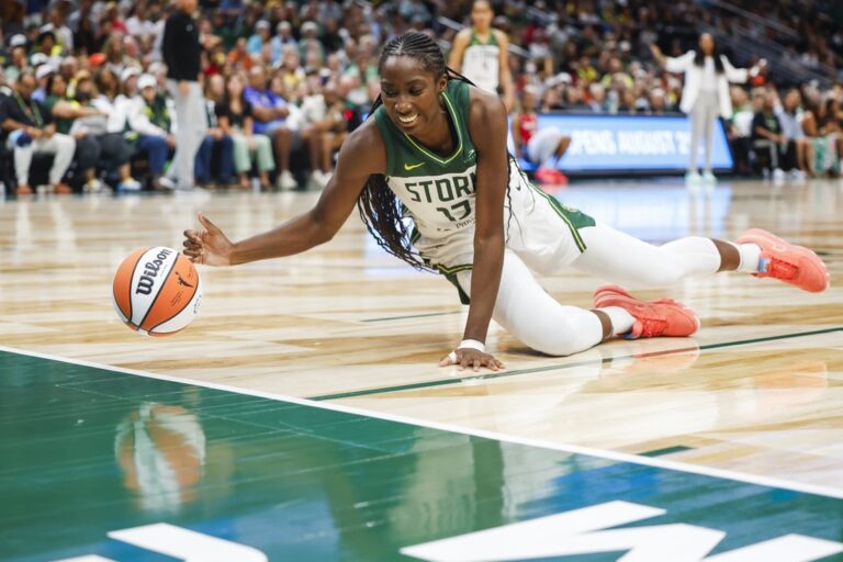 Storm set sights on revenge at home against Valkyries