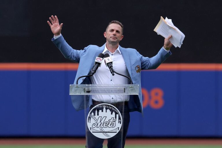 MLB News: New York Mets induct David Wright into HOF, retire No. 5