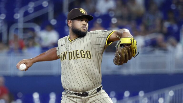 MLB News: Padres looking for more pop from lineup in clash vs. Cards