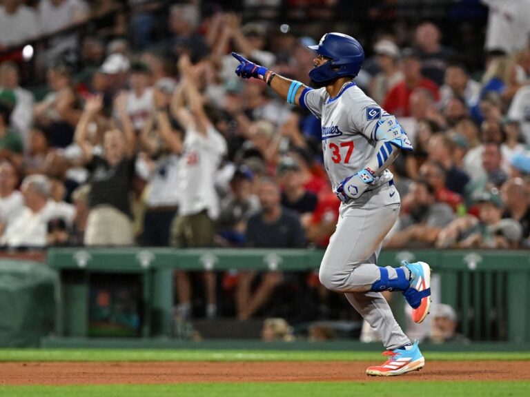 MLB News: Teoscar Hernandez, Dodgers look to build on success vs. Red Sox