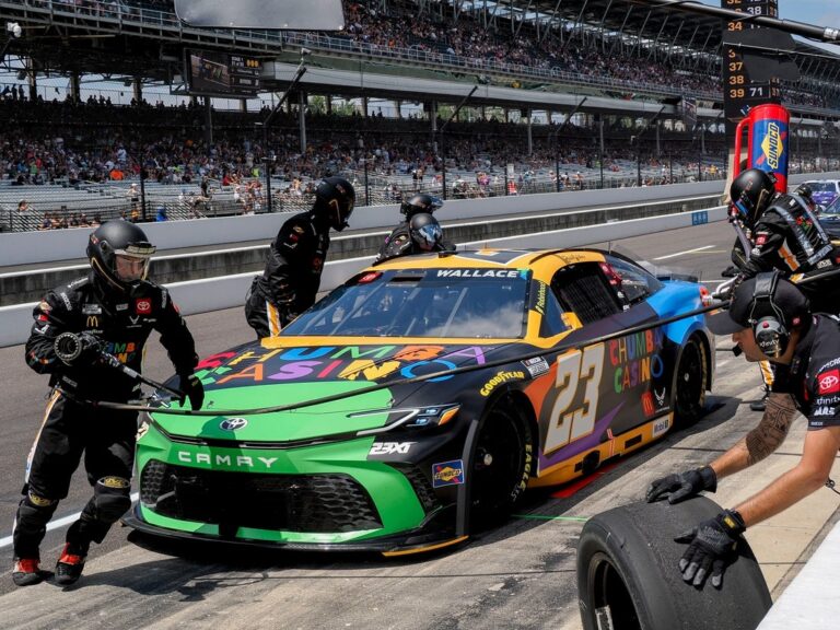 NAS News: Bubba Wallace holds off Kyle Larson in double OT to capture Brickyard 400