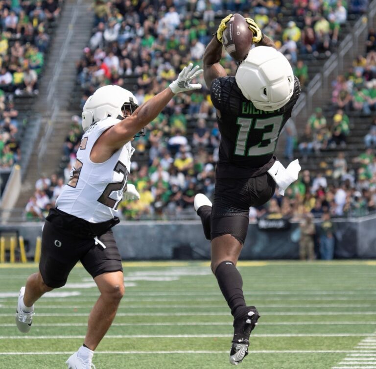 NCAAF News: Oregon suspends WR Jurrion Dickey