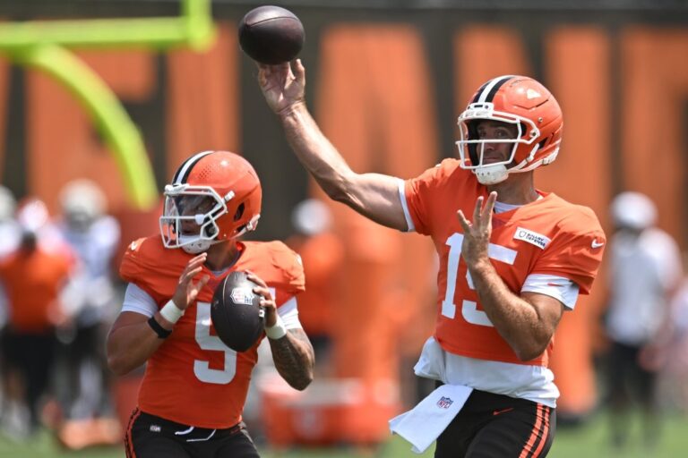 NFL News: Shedeur Sanders hurt, Dillon Gabriel to start vs. Eagles if healthy