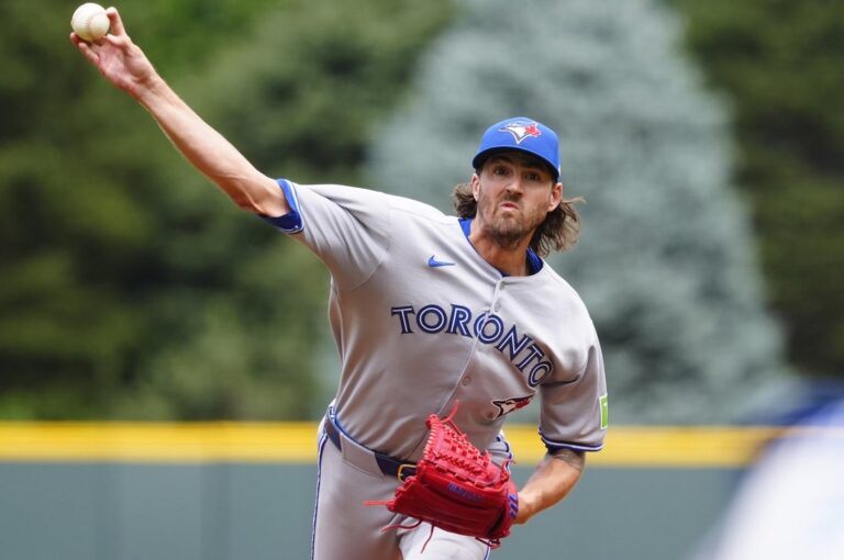 MLB News: Blue Jays dismantle Rockies 20-1 to complete sweep