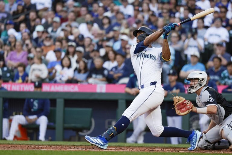 MLB News: Josh Naylor, Julio Rodriguez homer as Mariners top White Sox