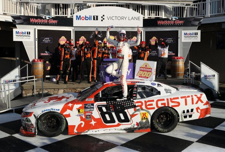 NAS News: NASCAR’s Connor Zilisch falls off car, breaks collarbone