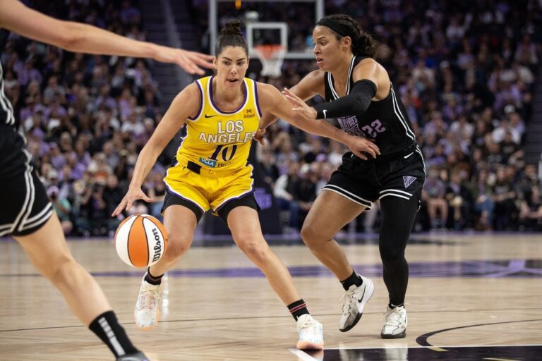 Sparks try to wash away ugly loss with visit from Storm