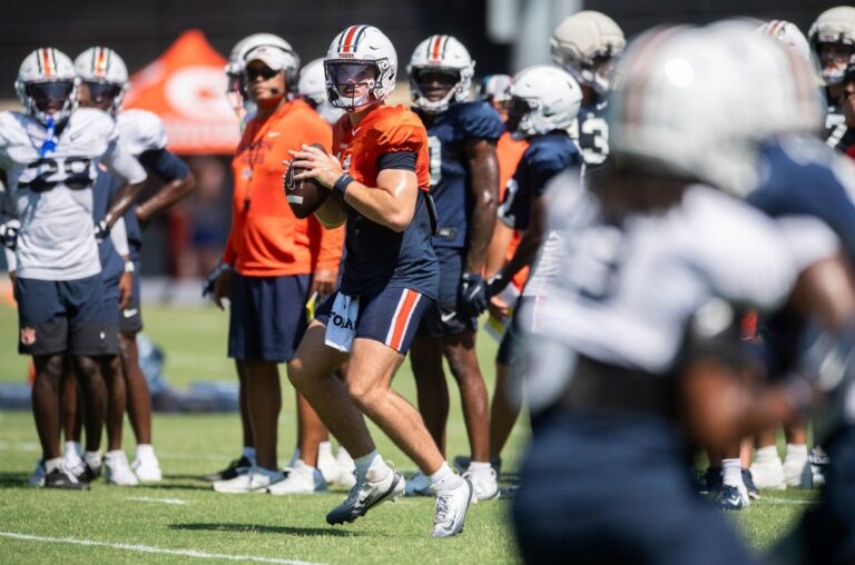NCAAF News: With chance of using three QBs, Auburn opens at Baylor