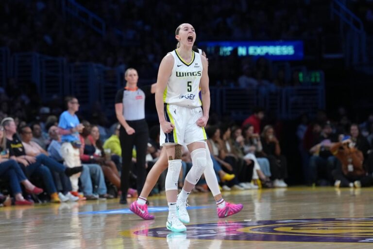 Fresh off record performance, Paige Bueckers looking for Wings win vs. Storm