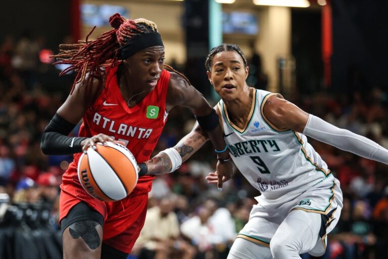 Early surge helps Dream top short-handed Liberty