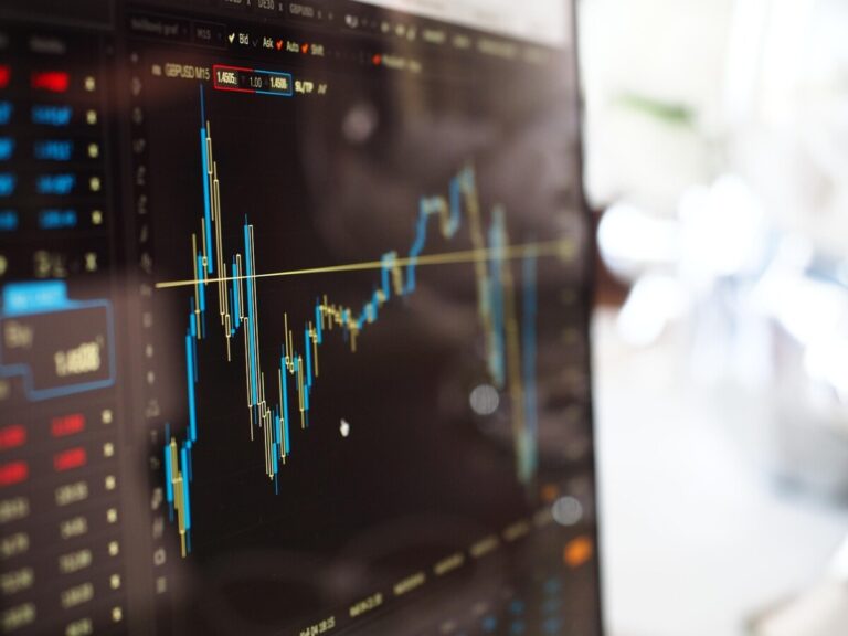 Monday.com Stock Plummets 29% Despite Stellar Q2 Earnings and Revenue Beat
