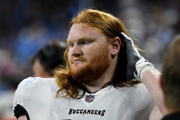 NFL News: Bucs RG Cody Mauch done for season, RT Luke Goedeke goes on IR