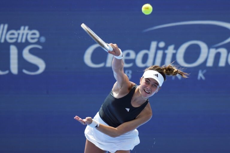 WTA News: WTA roundup: Teenagers cruise to titles in Guadalajara, Sao Paulo