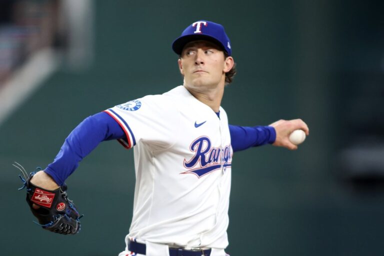MLB News: Rangers look to sweep reeling Mets, stay firmly in playoff hunt