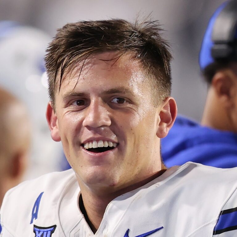 NCAAF News: QB Jake Retzlaff runs for 4 TDs as Tulane tops Duke, Darian Mensah
