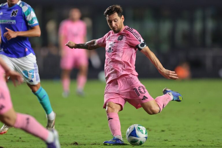 MLS News: Report: Lionel Messi working on extension with Inter Miami