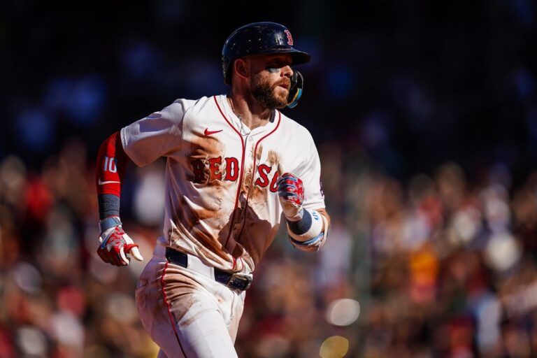 MLB News: Clinging to final wild card spot, Red Sox start series in Tampa