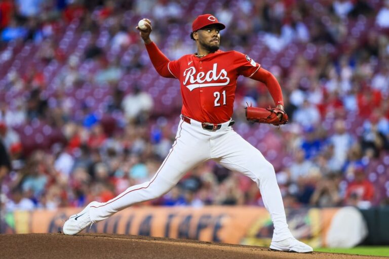 MLB News: Reds’ Hunter Greene stifles Cubs in 1-hit shutout