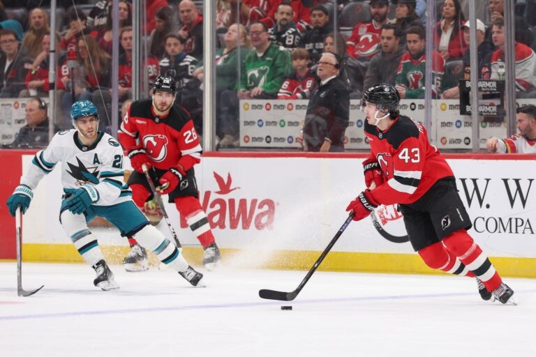 NHL News: Dougie Hamilton leads Devils past Sharks for 7th straight win