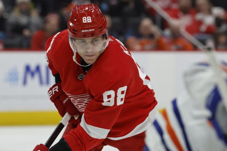 NHL News: Red Wings F Patrick Kane (upper body) returns to practice