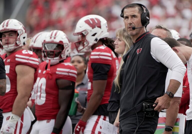 NCAAF News: Wisconsin AD: Luke Fickell to return as coach in 2026