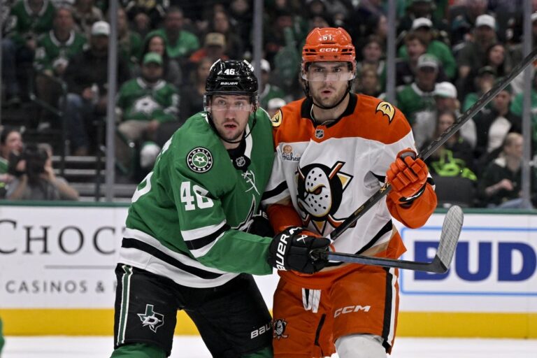 NHL News: Ducks rack up 7 goals again, top Stars for fifth straight win