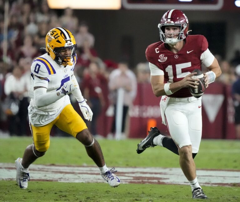 NCAAF News: No. 4 Alabama shuts down LSU to stay undefeated in SEC play