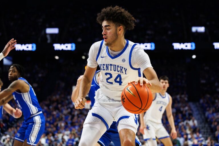 No. 19 Kentucky looks to find footing vs. Tennessee Tech