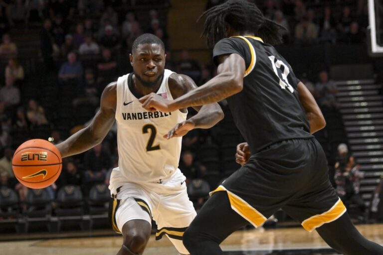 Vanderbilt’s high-flying offense to collide with Saint Mary’s stellar defense