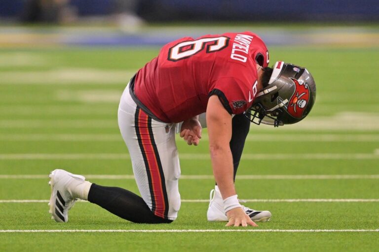 NFL News: Bucs QB Baker Mayfield practices, expects to play Sunday