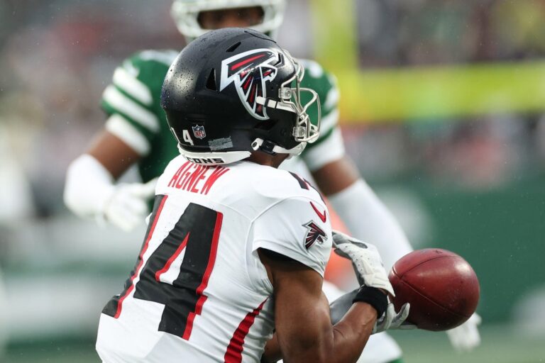 NFL News: Falcons’ Morris calls special teams play ‘awful,’ stops short of more changes